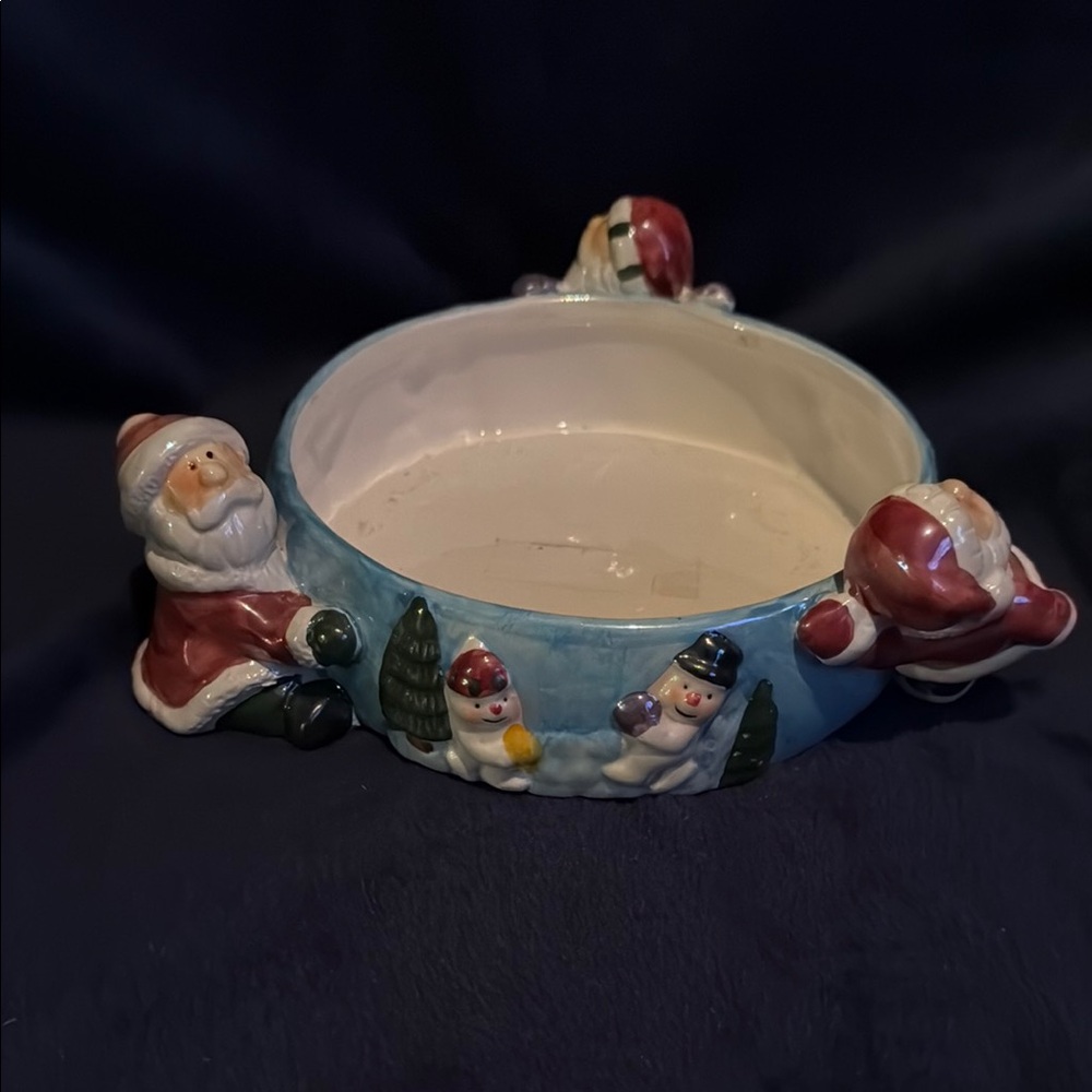 Vintage World Showcase Festive Santa and Snowman Ceramic Bowl
